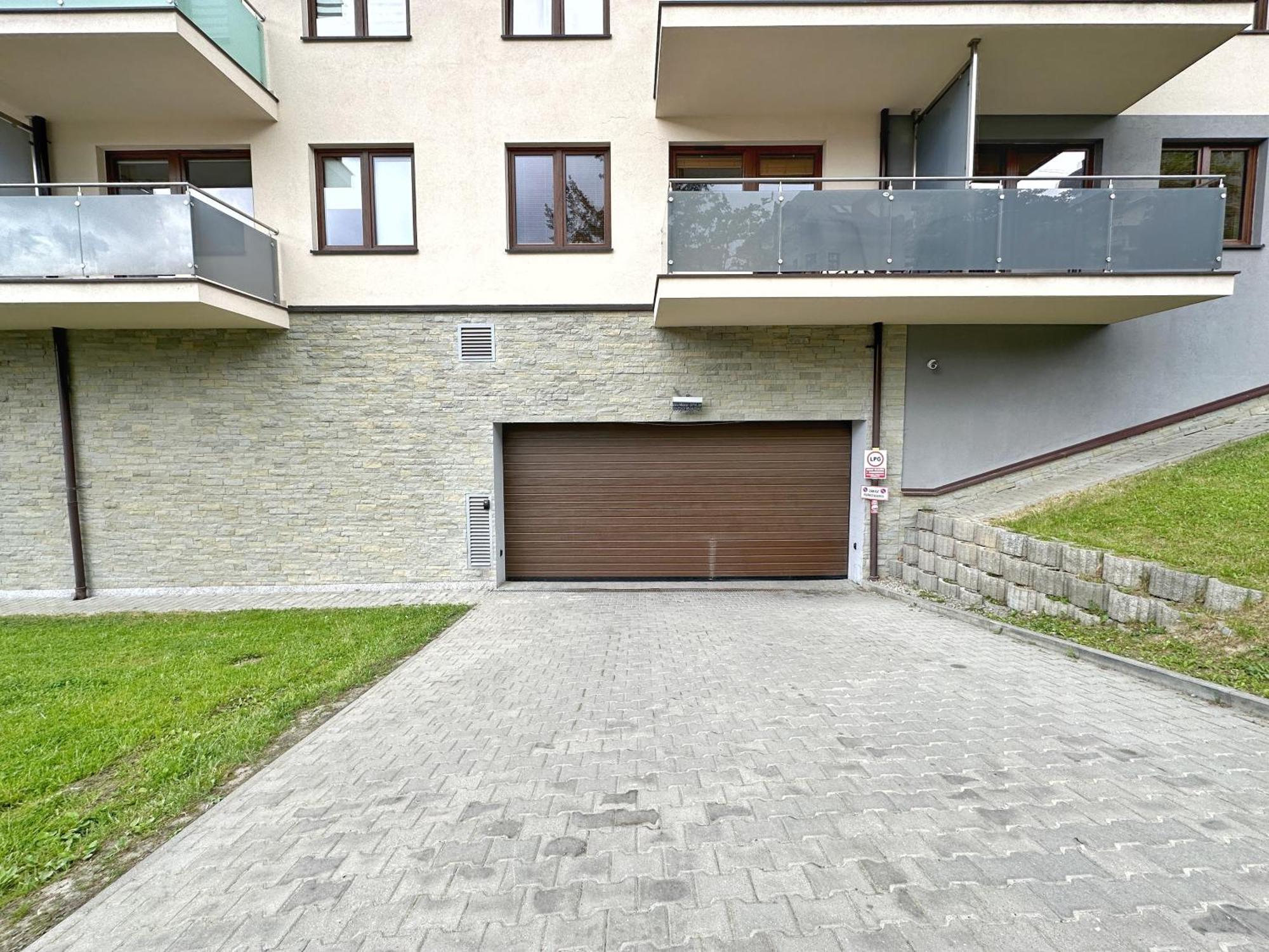 Apartamenty City Center - Zdrojowe Криниця-Здруй Екстер'єр фото