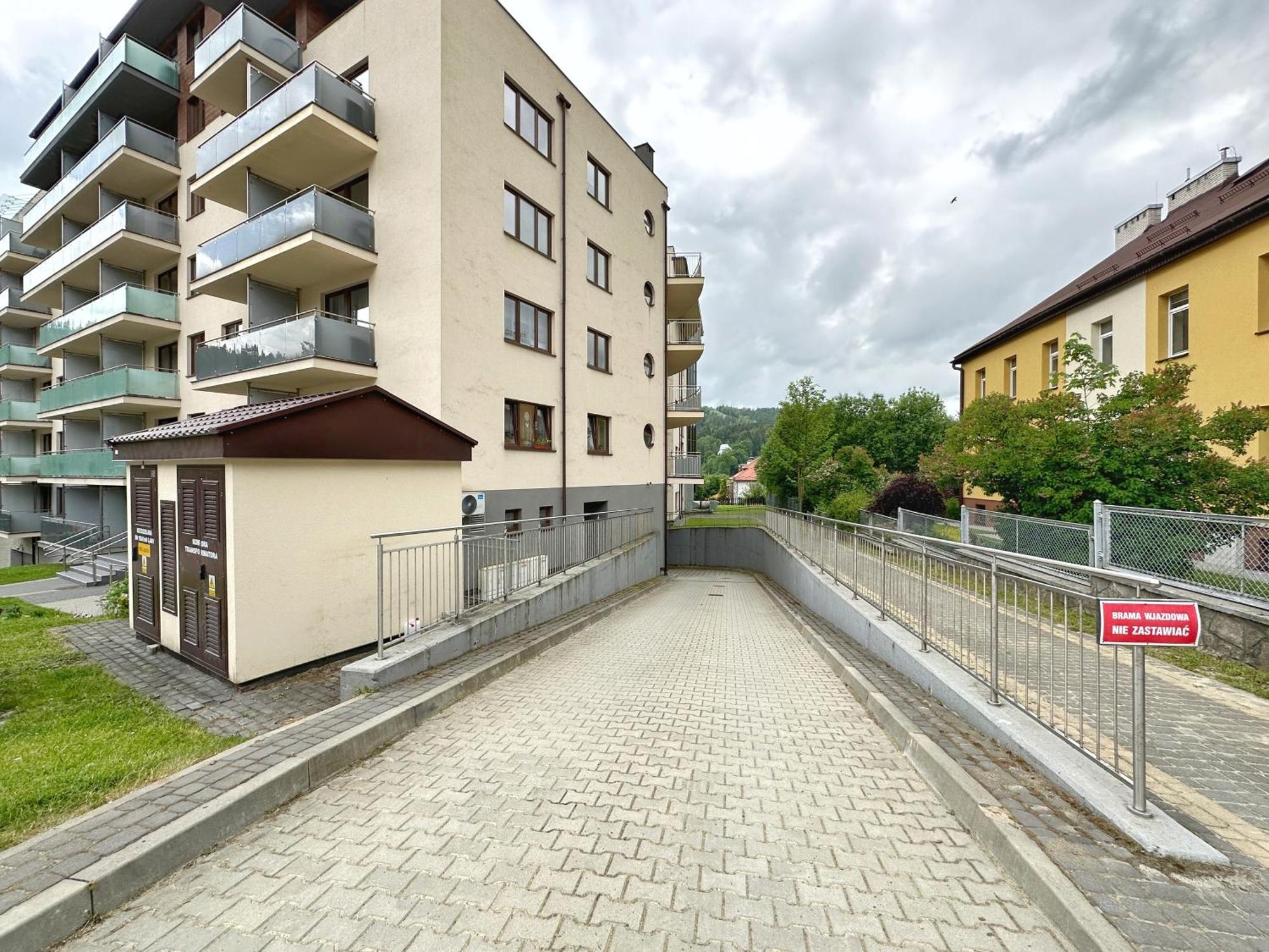 Apartamenty City Center - Zdrojowe Криниця-Здруй Екстер'єр фото